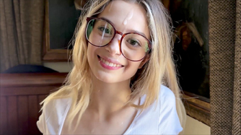 โม๊กควย แตกใส่หน้า เสียวหี